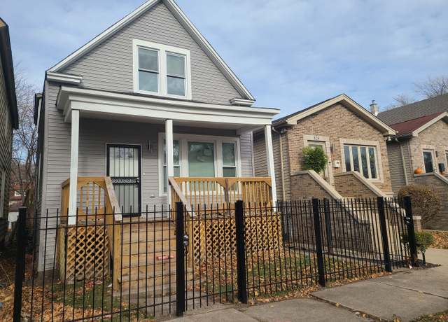 Property at 822 E 89th St, Chicago, IL 60619, 5 beds, 2 baths