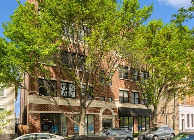 Property at 742 N Ada St Unit 3S, Chicago, IL 60642, 3 beds, 2 baths