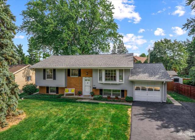 Property at 808 Longmeadow Dr, Geneva, IL 60134, 4 beds, 2 baths