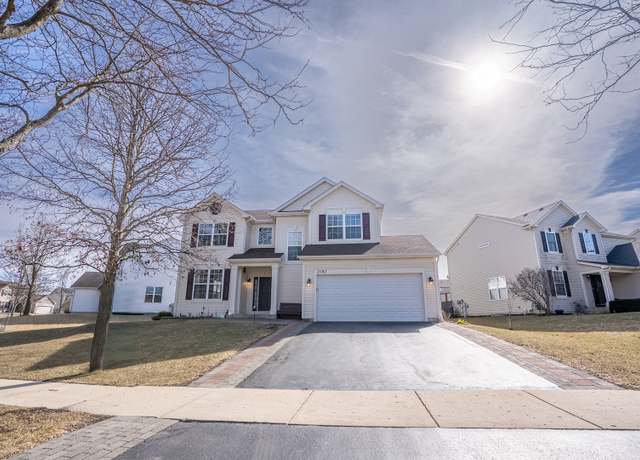 Property at 2197 Wilson Creek Cir, Aurora, IL 60503, 5 beds, 3.5 baths