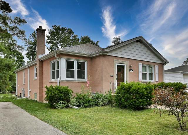 Property at 1747 Linneman St, Glenview, IL 60025, 3 beds, 2 baths