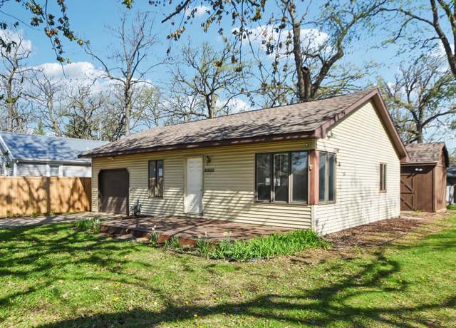 Property at 23122 W Hickory Ln, Plainfield, IL 60544, 2 beds, 1 bath