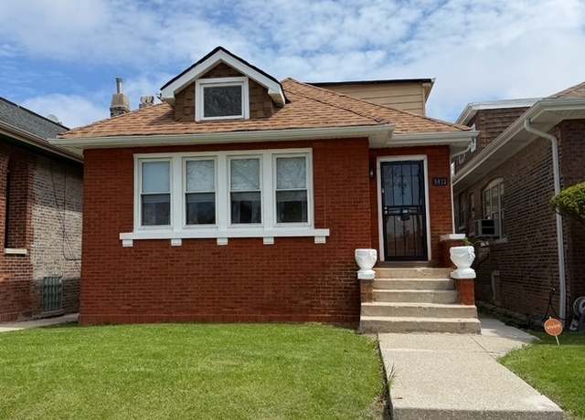 Property at 9413 S Prairie Ave, Chicago, IL 60619, 3 beds, 2.5 baths