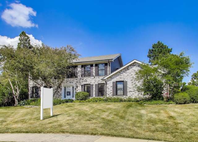 Property at 3513 Regent Dr, Hoffman Estates, IL 60067, 4 beds, 2.5 baths