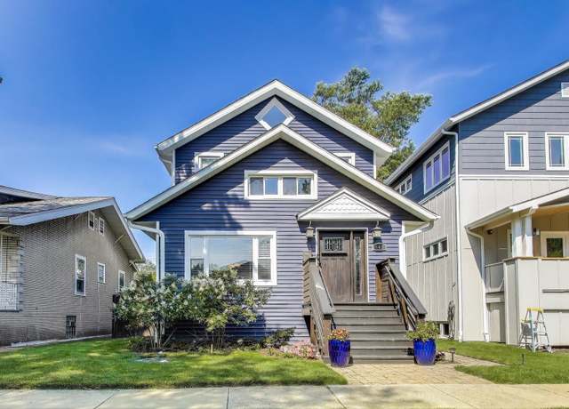 Property at 943 N Lombard Ave, Oak Park, IL 60302, 4 beds, 3.5 baths