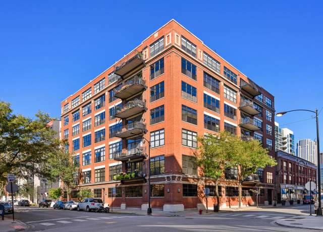 Property at 850 W Adams St Unit 7C, Chicago, IL 60607, 3 beds, 2 baths