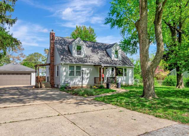 Property at 11751 S Millard Ave, Alsip, IL 60803, 3 beds, 2 baths