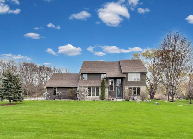 Property at 23883 W Sarah Ct, Antioch, IL 60002, 4 beds, 3 baths