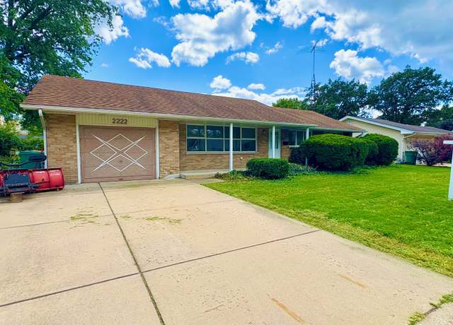 Property at 2222 Taylor St, Joliet, IL 60435, 3 beds, 2.5 baths