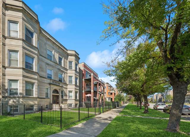 Property at 5410 S Indiana Ave, Chicago, IL 60615, 18 beds, 6 baths