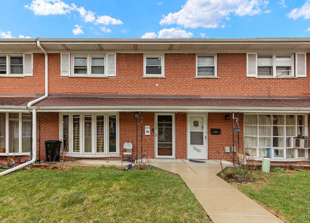 Property at 7945 N Nordica Ave #7945, Niles, IL 60714, 3 beds, 1.5 baths