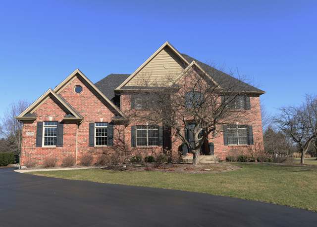 Property at 7N395 Stevens Glen Rd, St. Charles, IL 60175, 4 beds, 4 baths