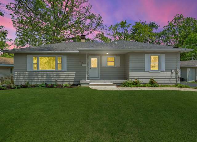Property at 122 Tower Rd, Barrington, IL 60010, 3 beds, 2 baths
