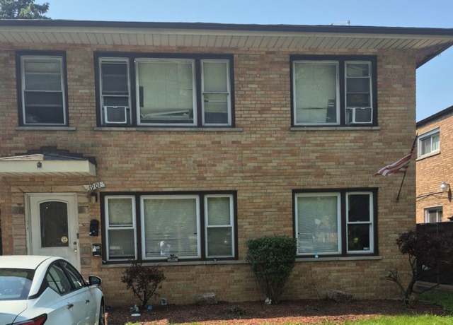 Property at 1901 171st St, East Hazel Crest, IL 60429, 5 beds, 2 baths