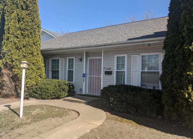 Property at 15205 Vine Ave, Harvey, IL 60426, 3 beds, 1.5 baths
