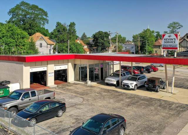 Property at 201 S 2nd St, St. Charles, IL 60174