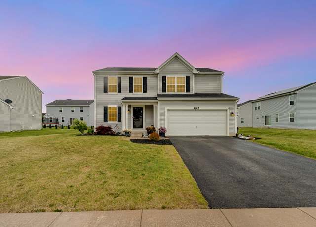 Property at 3917 Kristen Ct, Plano, IL 60545, 4 beds, 2.5 baths
