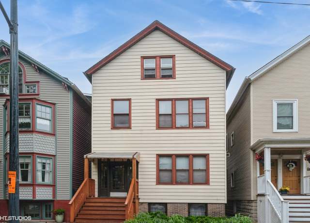 Property at 1328 W Nelson St, Chicago, IL 60657, 7 beds, 3.5 baths