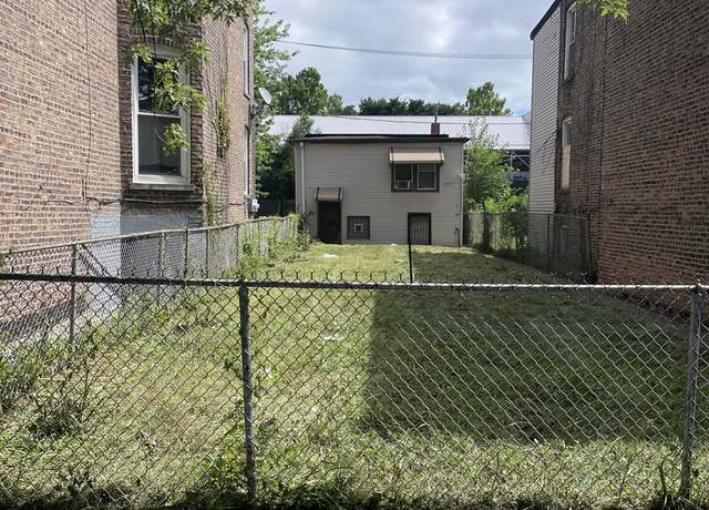 Property at 6825 S Evans Ave, Chicago, IL 60637, 3 beds, 1 bath