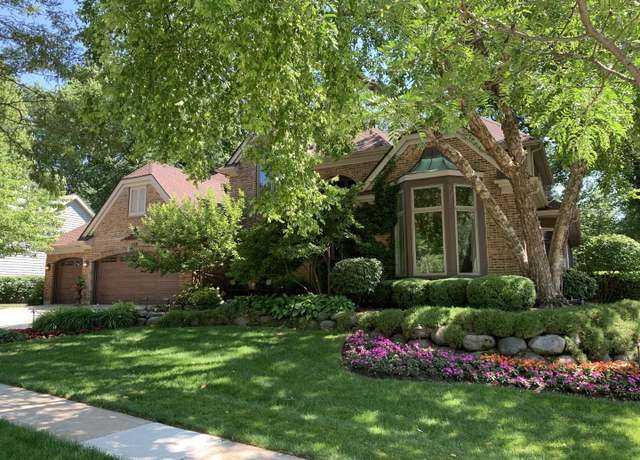 Property at 1260 Medinah Dr, Itasca, IL 60143, 4 beds, 4 baths