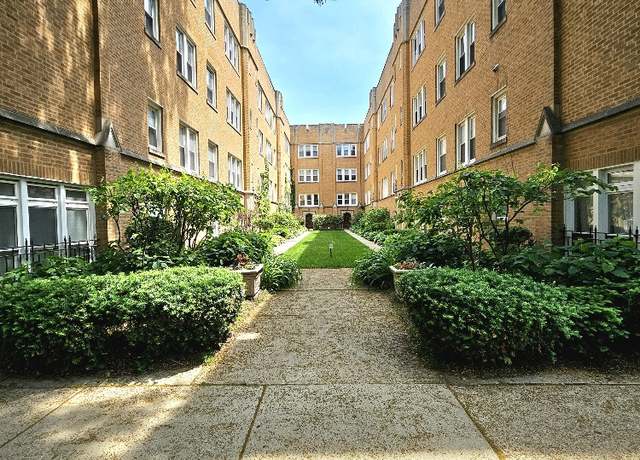 Property at 2537.5 Prairie Ave Unit 3N, Evanston, IL 60201, 2 beds, 1 bath