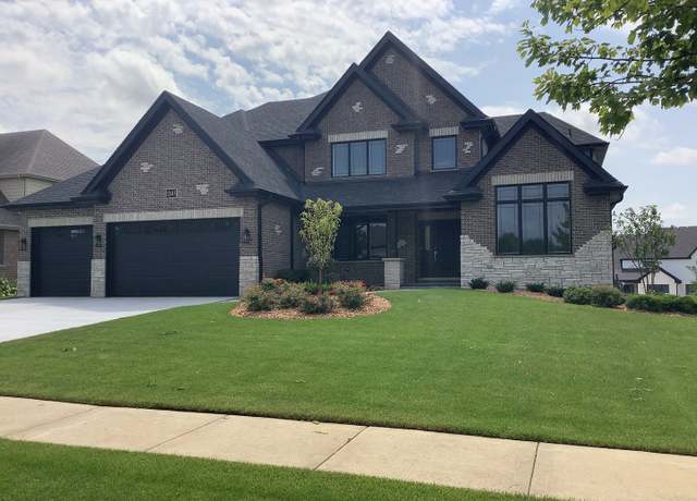 Property at 12415 Foxborough Dr, Mokena, IL 60448, 4 beds, 3.5 baths
