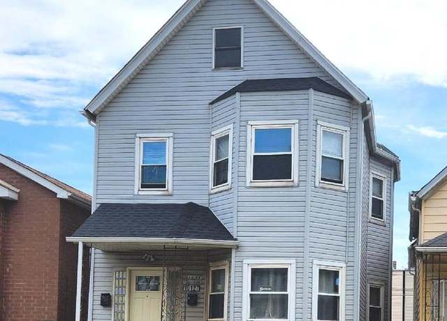 Property at 10127 S Avenue L, Chicago, IL 60617, 5 beds, 2 baths