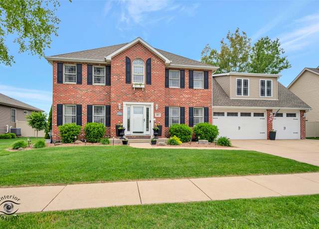Property at 883 White Tail Bnd, Manteno, IL 60950, 5 beds, 4 baths