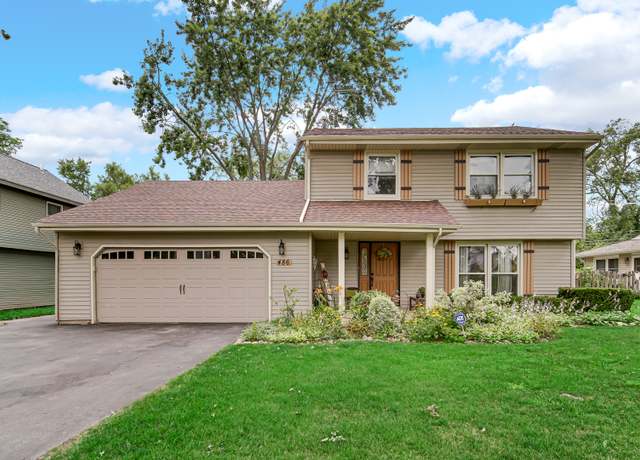 Property at 486 Hiawatha Dr, Carol Stream, IL 60188, 4 beds, 2.5 baths