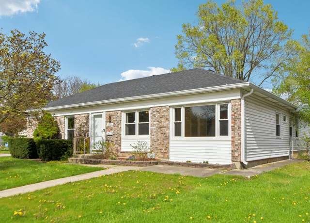 Property at 1601 Alexander Ave, Streamwood, IL 60107, 4 beds, 2 baths