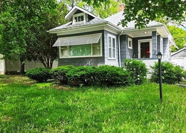 Property at 20 S Central Ave, Aurora, IL 60506, 3 beds, 2 baths
