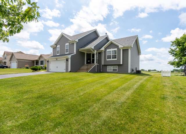 Property at 5006 Keri Dr, Loves Park, IL 61111, 4 beds, 3.5 baths