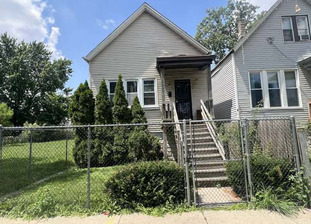 Property at 5020 S May St, Chicago, IL 60609, 5 beds, 1.5 baths