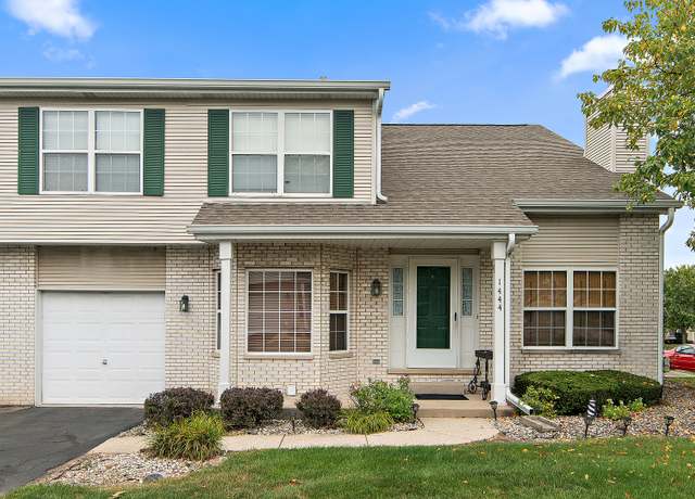Property at 1444 Root St, Crest Hill, IL 60403, 2 beds, 2.5 baths