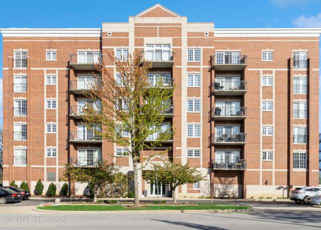 Property at 405 S Creekside Dr #602, Palatine, IL 60074, 2 beds, 2 baths