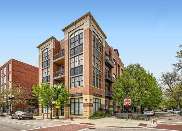 Property at 4804 N Hamilton Ave Unit 3N, Chicago, IL 60625, 3 beds, 2 baths