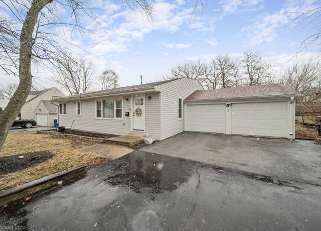 Property at 18917 Springfield Ave, Flossmoor, IL 60422, 3 beds, 2 baths