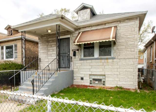 Property at 10210 S Bensley Ave, Chicago, IL 60617, 2 beds, 1 bath