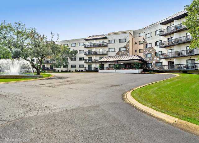 Property at 6700 S Brainard Ave #113, Countryside, IL 60525, 2 beds, 2 baths