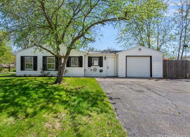 Property at 488 N 1st St, Gurnee, IL 60031, 2 beds, 1 bath
