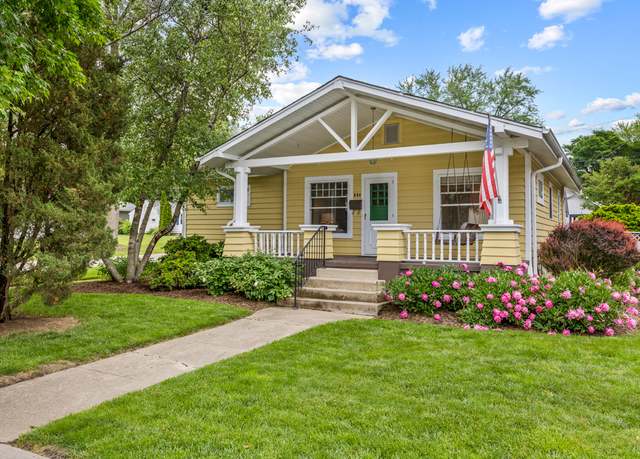 Property at 604 Jackson Ave, St. Charles, IL 60174, 3 beds, 1 bath