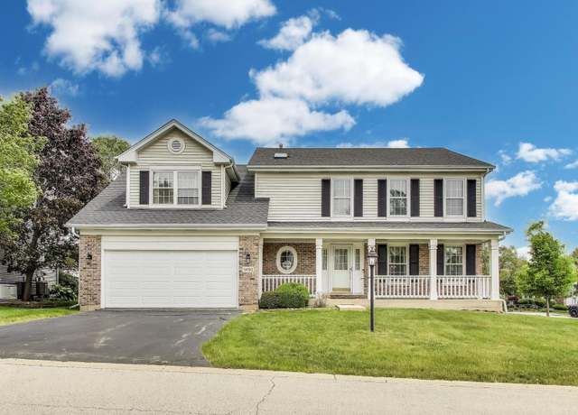 Property at 1492 Della Dr, Hoffman Estates, IL 60169, 3 beds, 2.5 baths