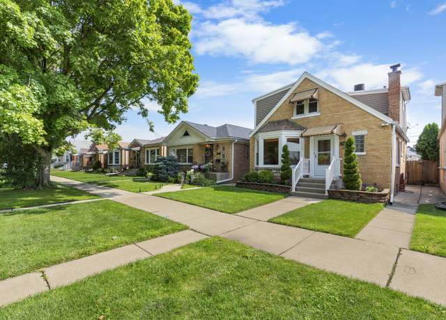 Property at 3919 N Oriole Ave, Chicago, IL 60634, 4 beds, 2.5 baths