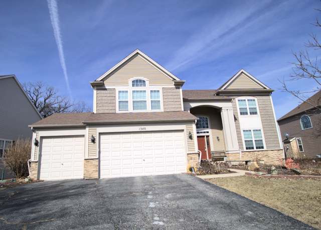 Property at 1340 Slater St, Sugar Grove, IL 60554, 5 beds, 3.5 baths