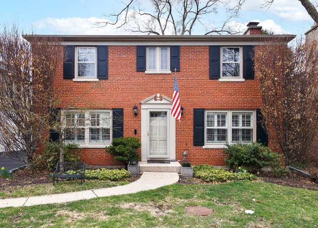Property at 2324 Greenwood Ave, Wilmette, IL 60091, 3 beds, 2.5 baths