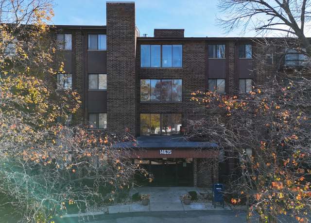 Property at 14635 Greenwood Rd #204, Dolton, IL 60419, 2 beds, 1.5 baths