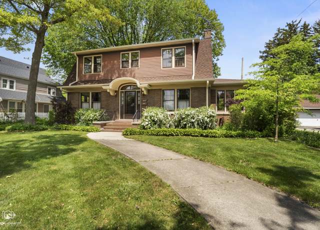 Property at 1055 Glenwood Ave, Joliet, IL 60435, 4 beds, 1.5 baths