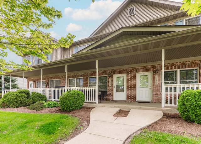 Property at 301 Par Five Unit B Dr, Dekalb, IL 60115, 3 beds, 2.5 baths