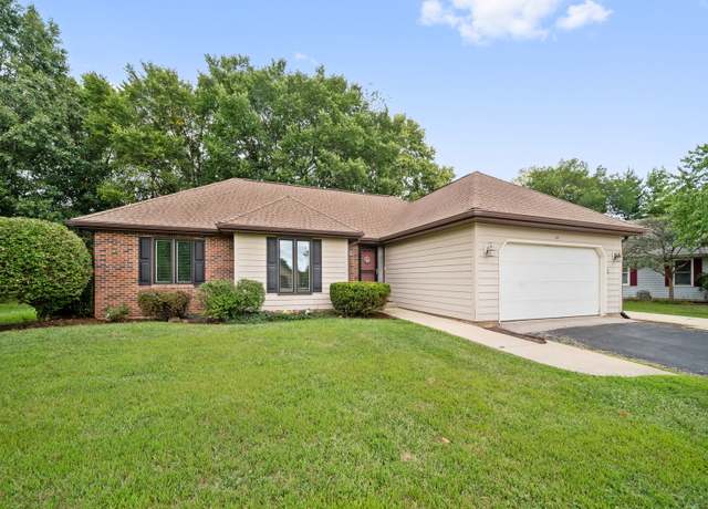 Property at 419 Jackson St, Yorkville, IL 60560, 3 beds, 3 baths