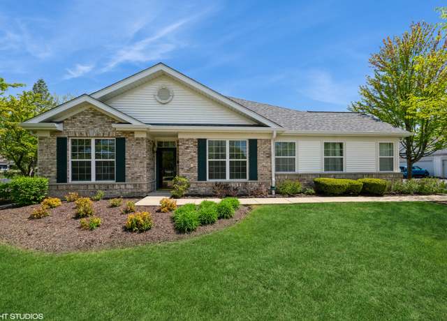 Property at 21301 Hidden Lake Ct, Crest Hill, IL 60403, 2 beds, 2 baths